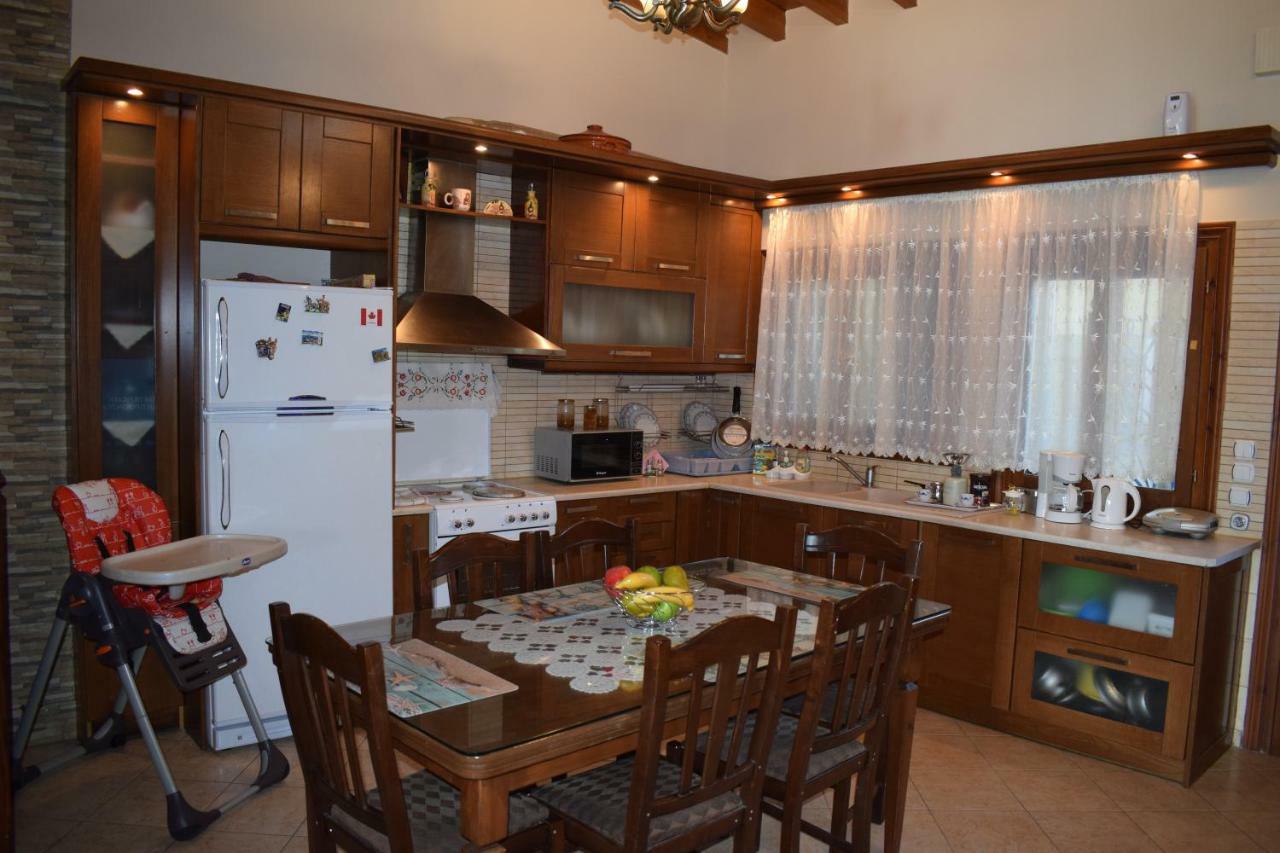 Dimitris Constantinou Villa Szúrpi Kültér fotó